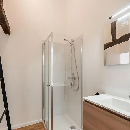 בית נופש Spacious Family Mont-de-l'Enclus