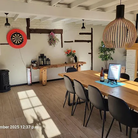 בית נופש Spacious Family Mont-de-l'Enclus