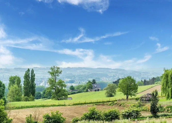 Spacious Family Holiday home Mont-de-l'Enclus