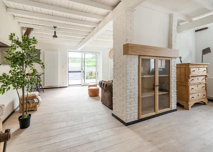 Holiday home Spacious Family Mont-de-l'Enclus